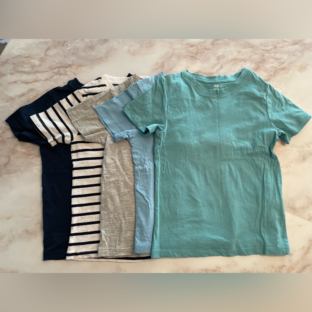 LOT OF H&M BASIC TEES BOYS SIZE 5/6